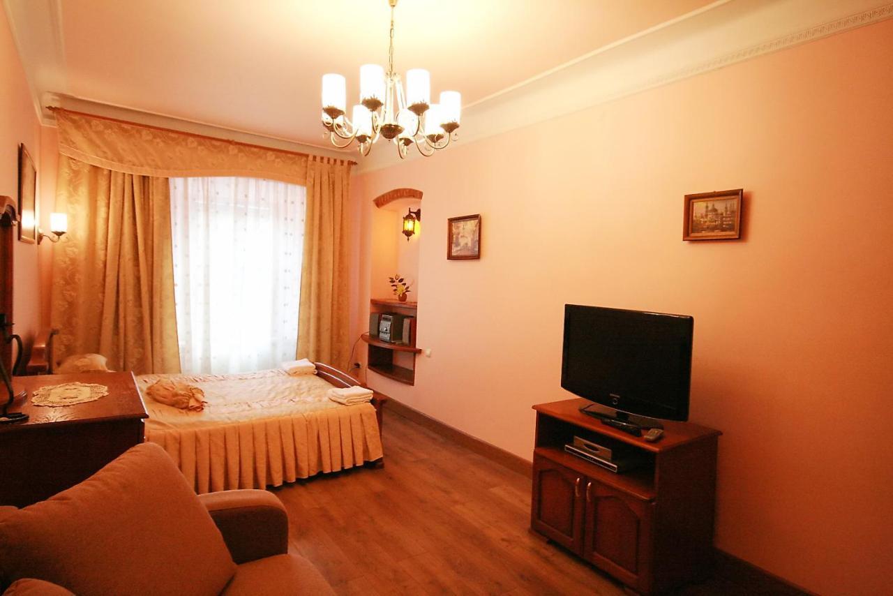 Historical Centre Apartments Lviv Exterior foto