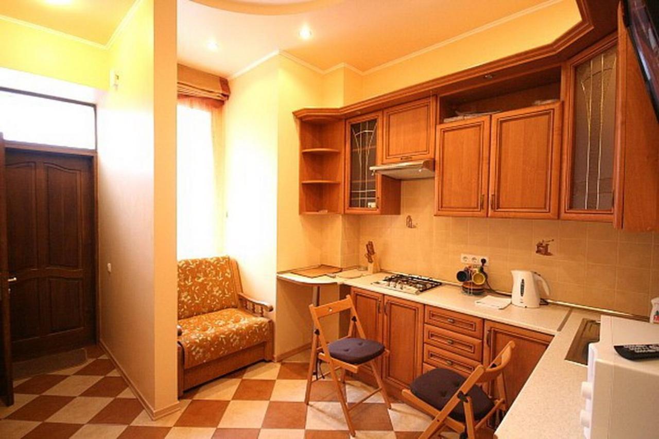 Historical Centre Apartments Lviv Exterior foto